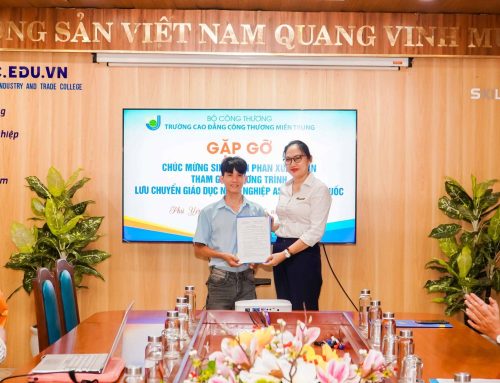 Gặp gỡ chúc mừng sinh viên Phan Xuân Thìn tham gia chương trình lưu chuyển GDNN ASEAN – Hàn Quốc